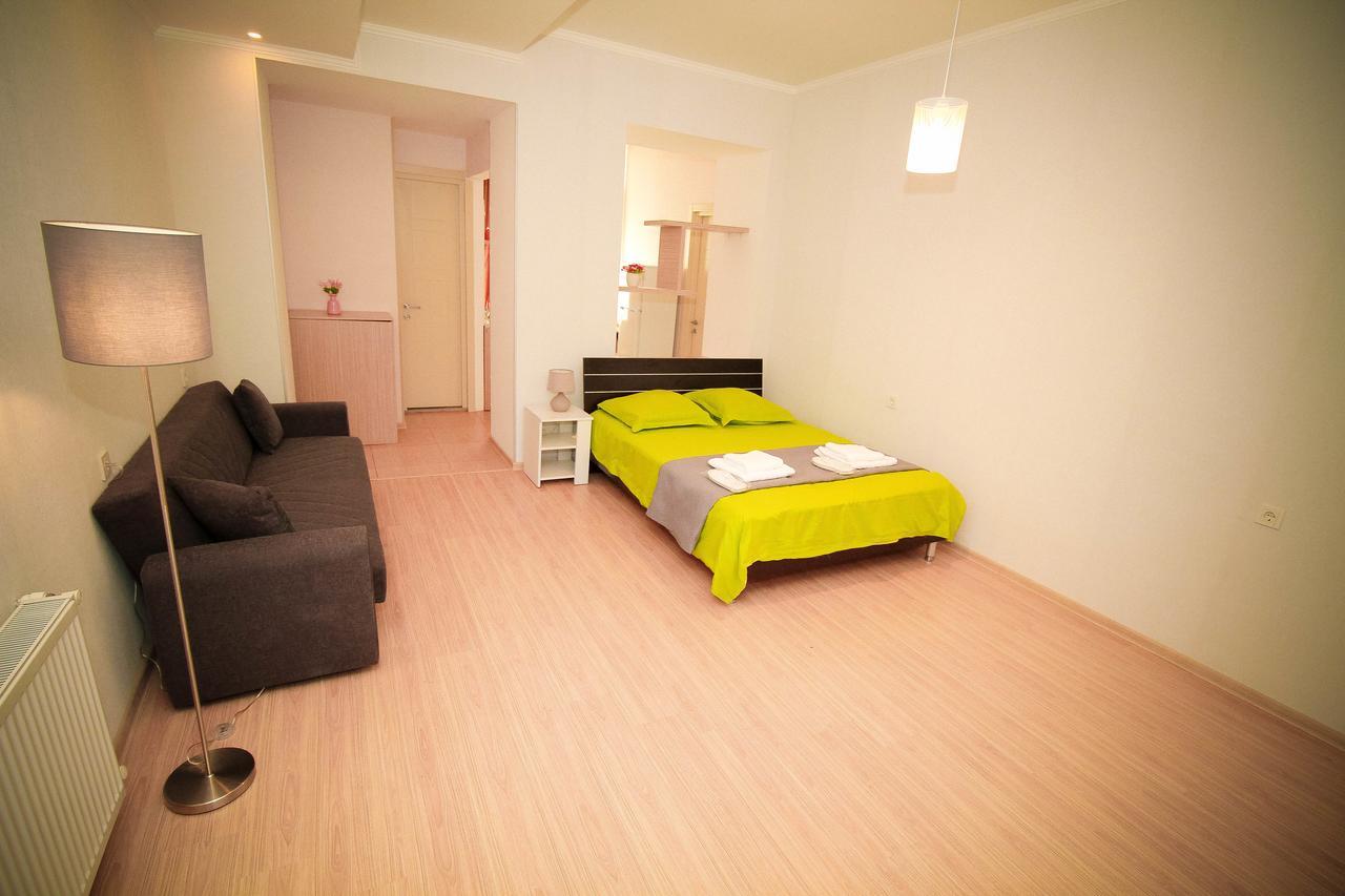Holiday House Тбилиси Экстерьер фото